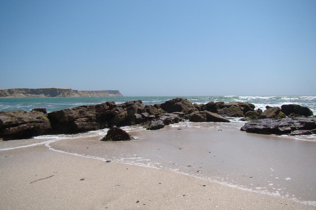 Apartamento Frente A Islas Ballestas Paracas Esterno foto